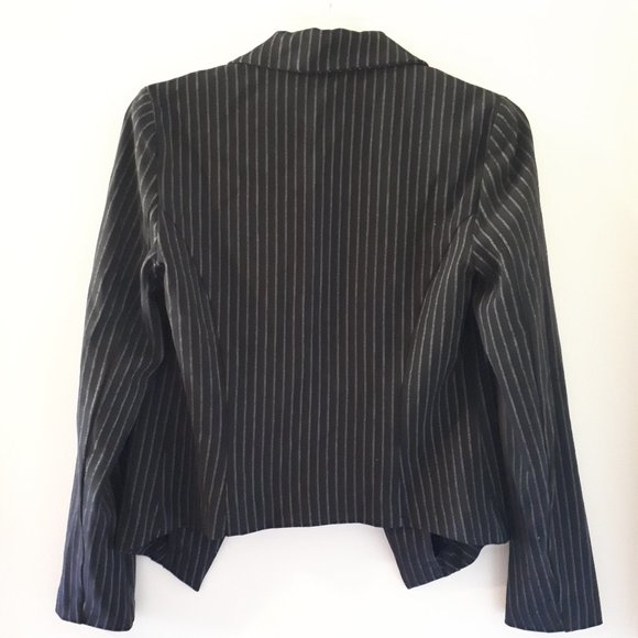 Dynamite Striped Blazer - Picture 3 of 3